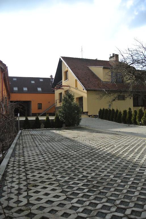 Penzion U Reky Vojkovice  Eksteriør bilde